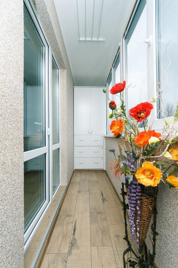Apartment On Sevastopolska Square Κίεβο Εξωτερικό φωτογραφία