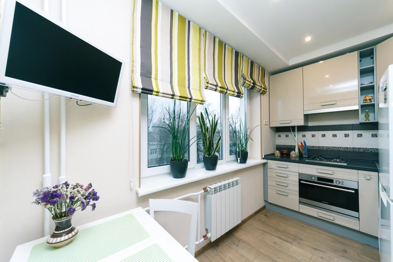 Apartment On Sevastopolska Square Κίεβο Εξωτερικό φωτογραφία